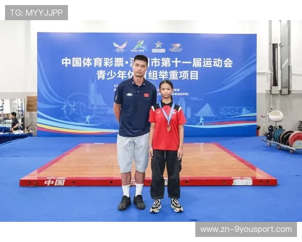 举重俱乐部完善选材标准与青少年选拔机制，举重项目选材对年龄的基本要求是男女均为多少岁