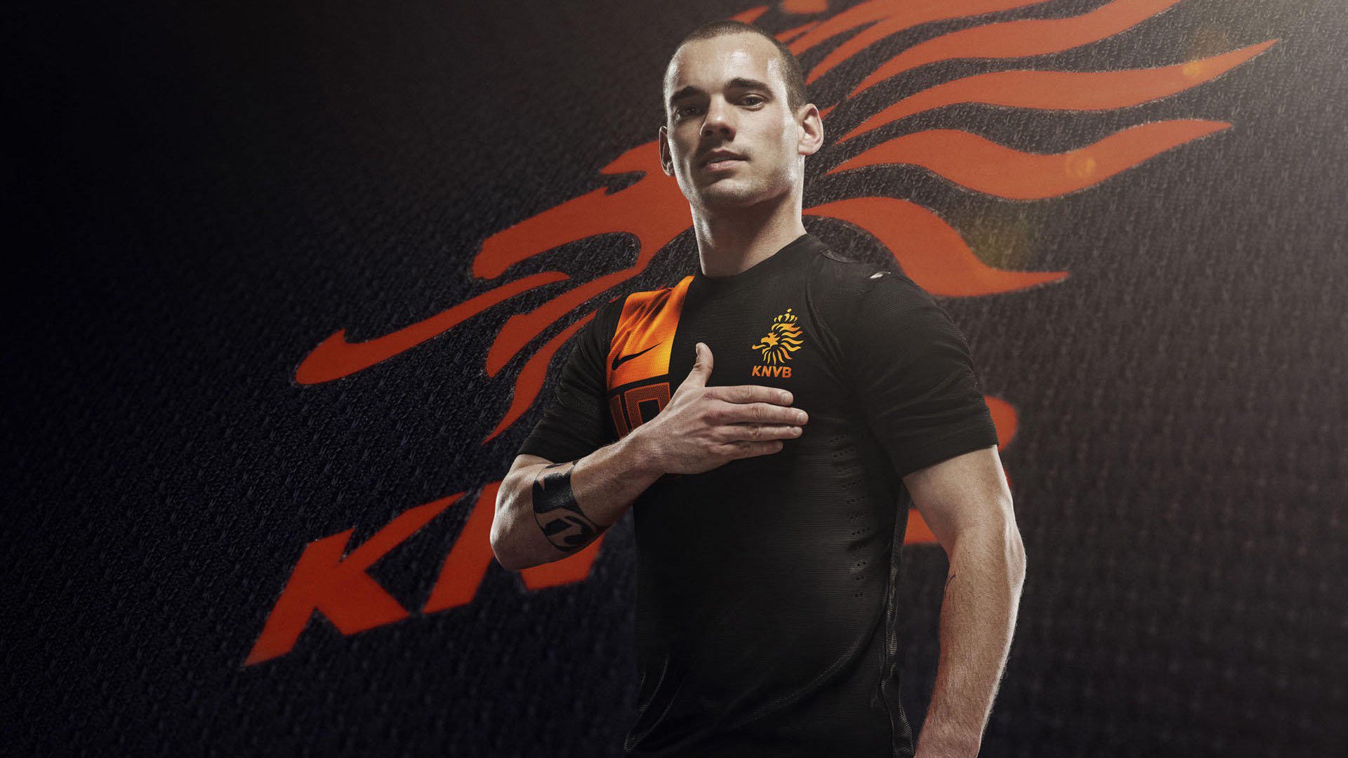 快船防守轮转到位成功逼迫对手失误,谁是快船更好的防守球员